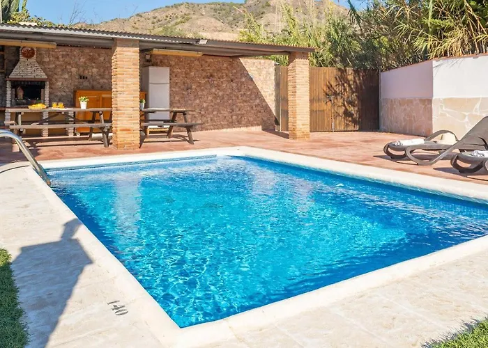 Сasa de vacaciones García By Ruralidays Nerja